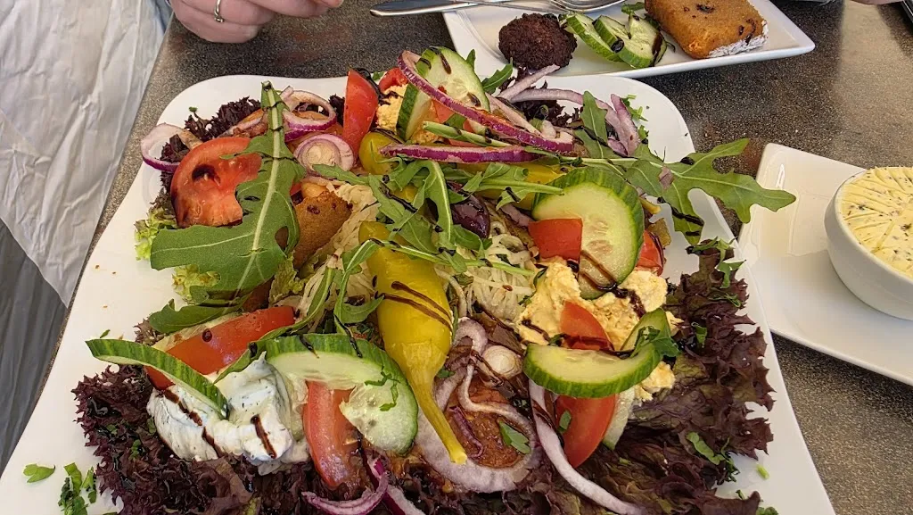 Syrtaki_Gifhorn_slider_image_2