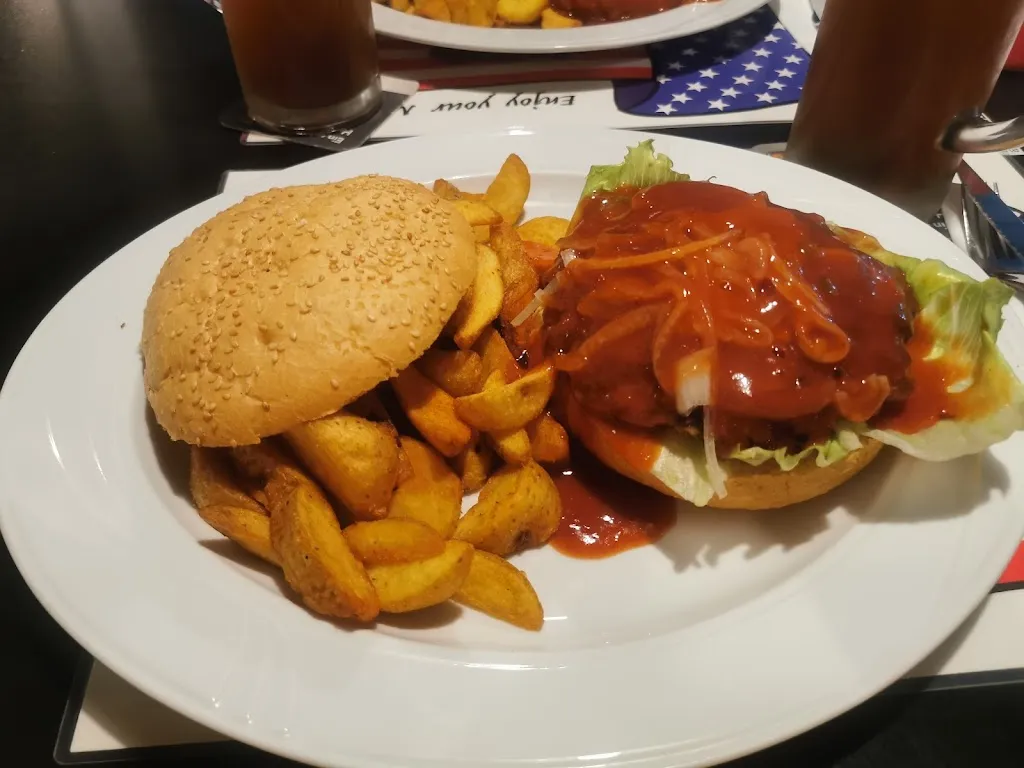 Menu_Route 4 DINER, Restaurant and Bar_Ribbesbüttel_image_4