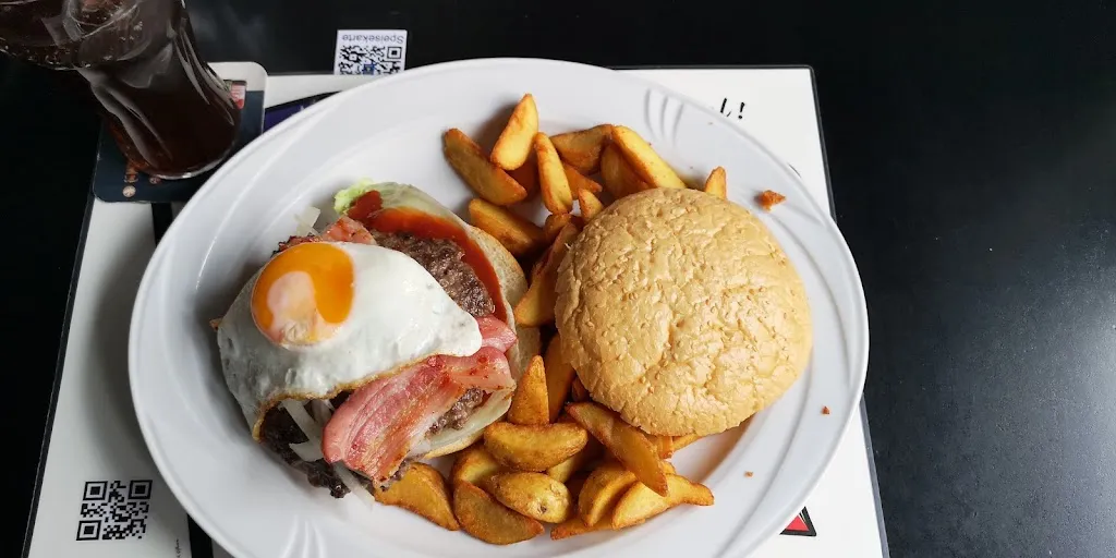 Menu_Route 4 DINER, Restaurant and Bar_Ribbesbüttel_image_9