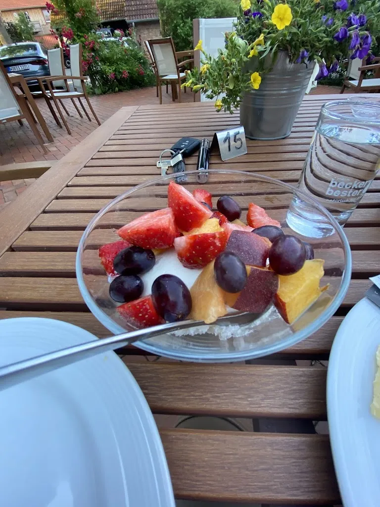 Menu_Meyers Hofcafé und Pension_Isenbüttel_image_2