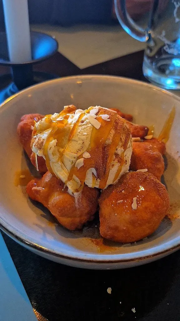 Elnura Ashimova_Restaurant Estia Adendorf_Adendorf_Bewertung