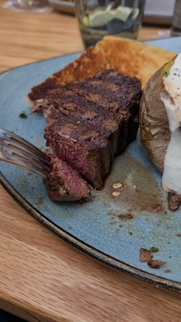 Das Restaurant in Lüneburg | Elrado-House_Lüneburg_slider_image_2