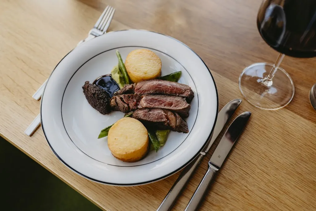 einzigartig - Das Restaurant zum Verweilen und Genießen_Lüneburg_slider_image_3