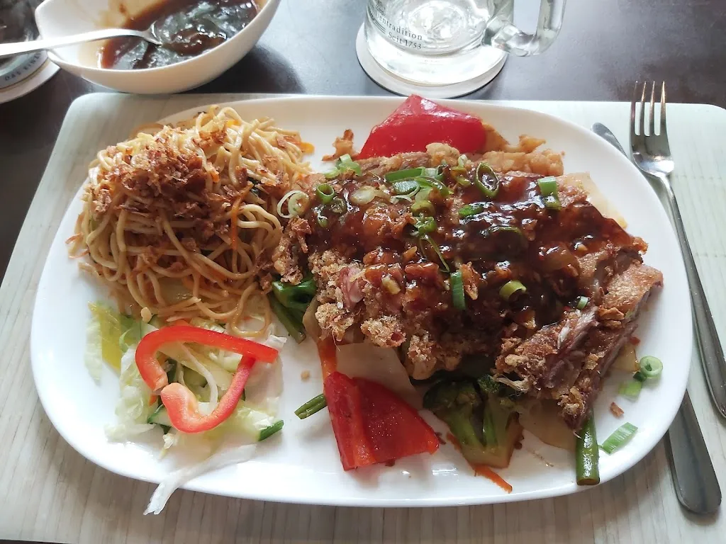 Mama Luu_Lüneburg_slider_image_3