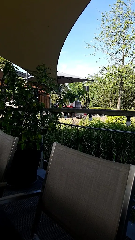 BEAVERS Restaurant - BITTE BEACHTEN SIE DIE ZEITEN DER WARMEN KÜCHE AUF UNSERER INTERNETSEITE!!__slider_image_2