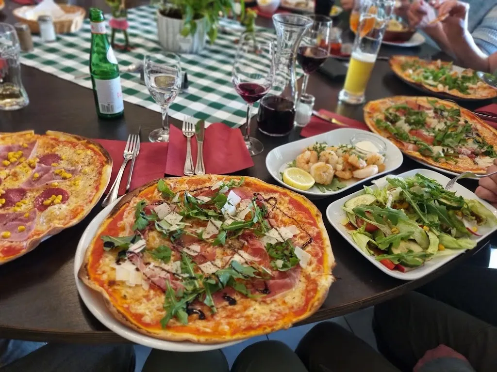 Trattoria da Totti_Amelinghausen_slider_image_2