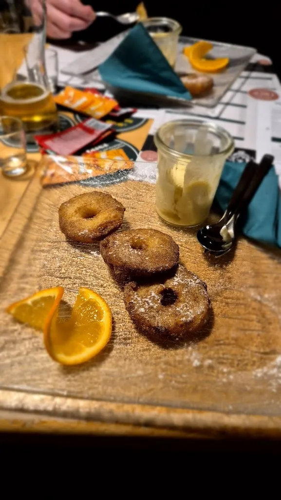 Adam Hodgetts_Wichtel Hausbrauerei Feuerbach_Stuttgart_review