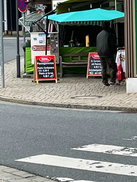 Ralf Rittweger_Imbiss am Markt_Altenau_review