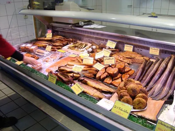 Aal- und Fischräucherei Prahm in Apen_Apen_slider_image_3