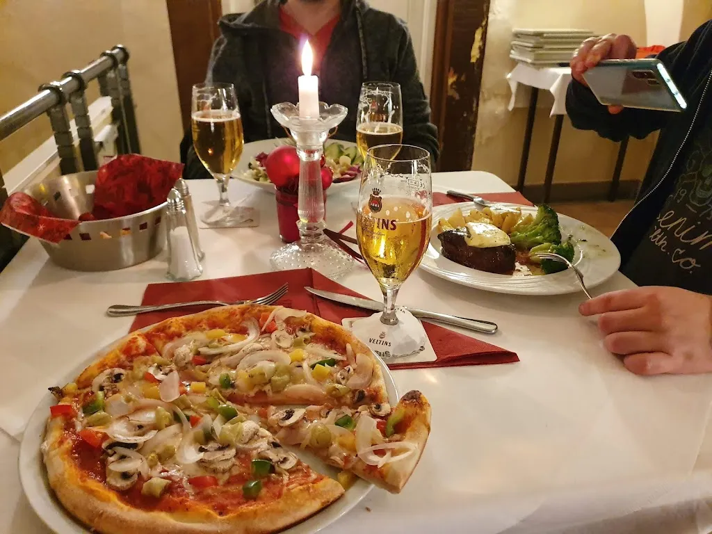 Piccolo Mondo im Ratskeller__slider_image_2