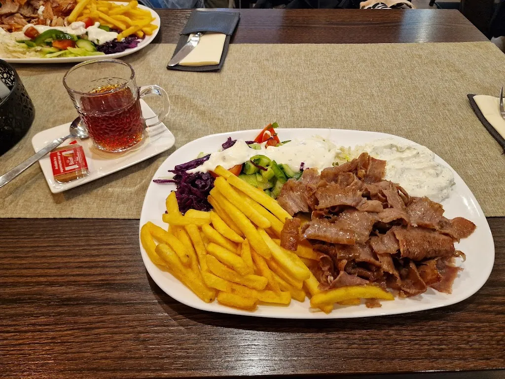 Baba-Restaurant__slider_image_2