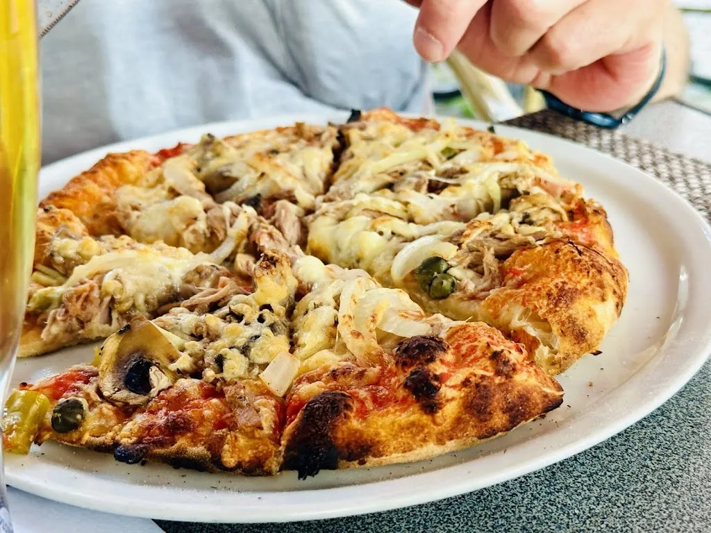 Pizzeria & Ristorante Rimini_(Leine)_slider_image_2