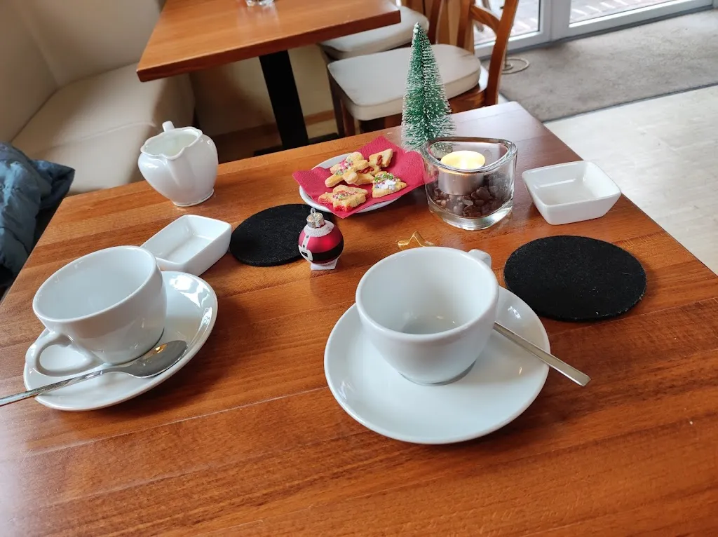 Café Dorette_(Leine)_slider_image_2