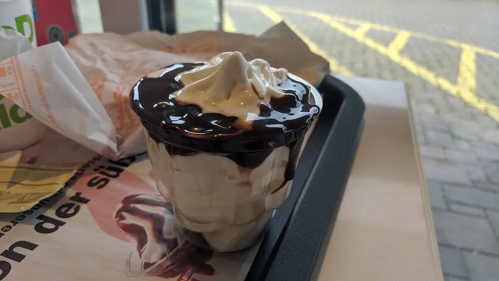 Menu_McDonald's_(Leine)_image_7