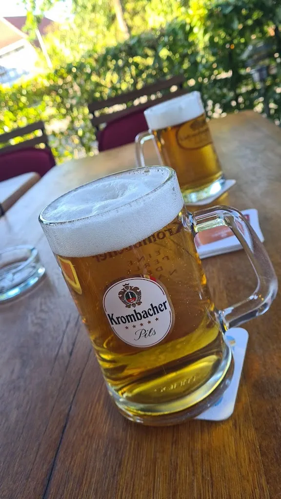 Gaststätte Zum Lindenwirt. Familie Zumberge_Ankum_slider_image_2