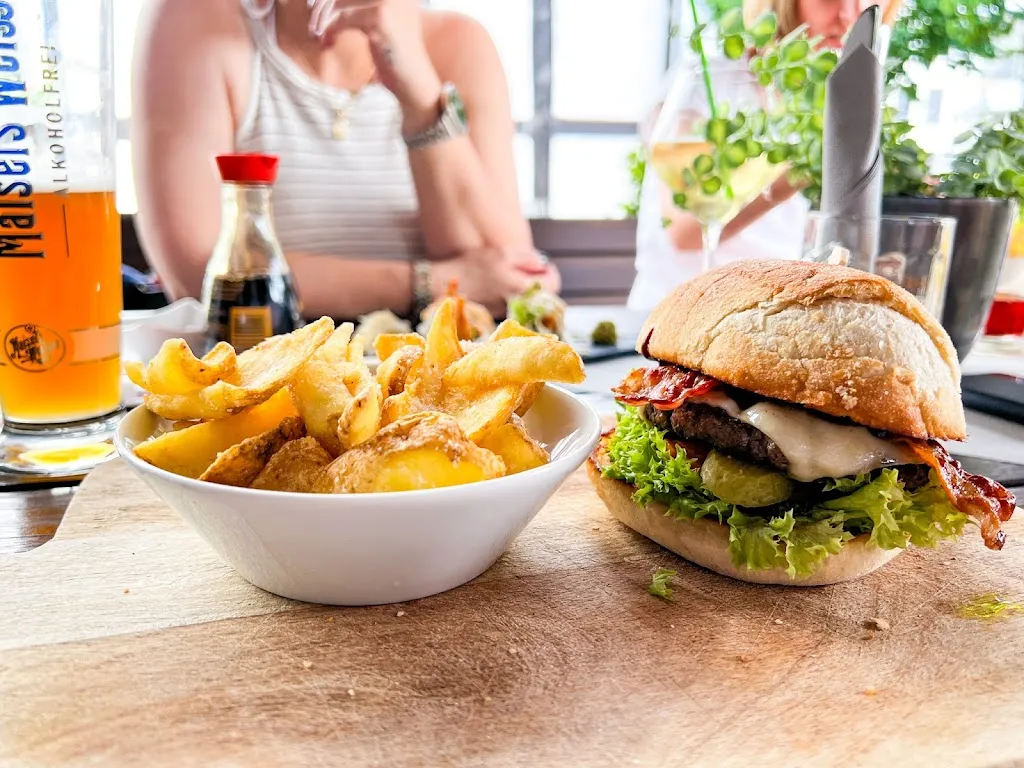 Restaurant FachWerk_Wald_slider_image_2