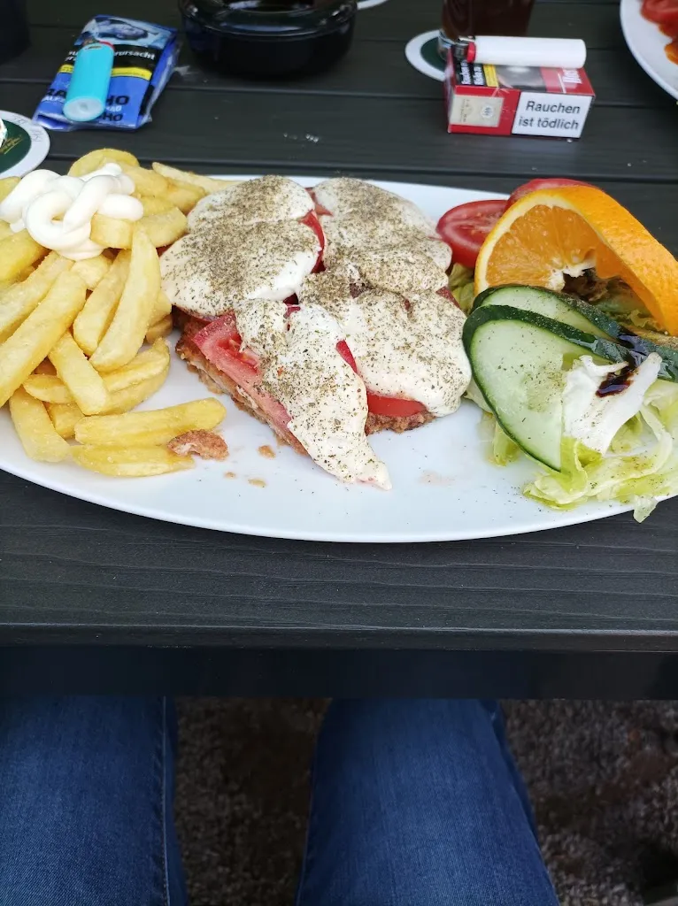 Karina Kunzmann_Bistro am Tennisplatz_Eilsen_recensione