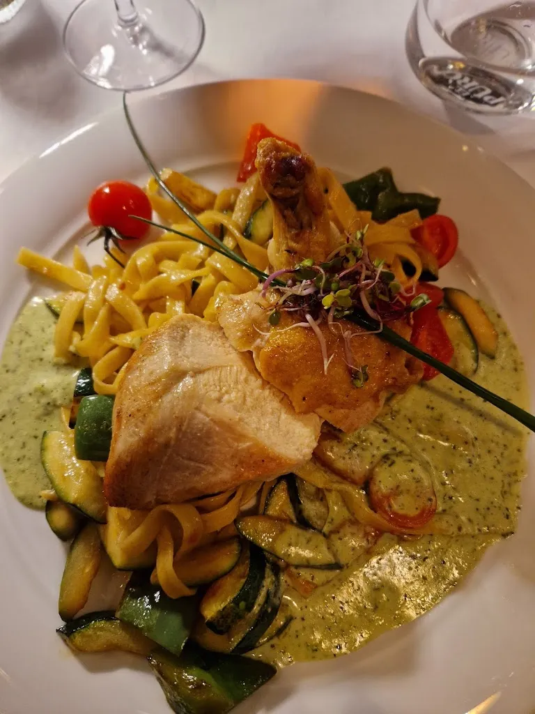 Restaurant im Waldquartier_Essen_slider_image_2