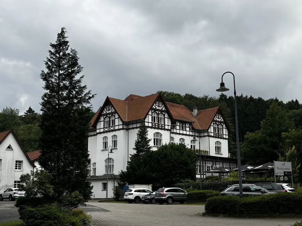 Restaurant im Waldquartier_Essen_slider_image_3