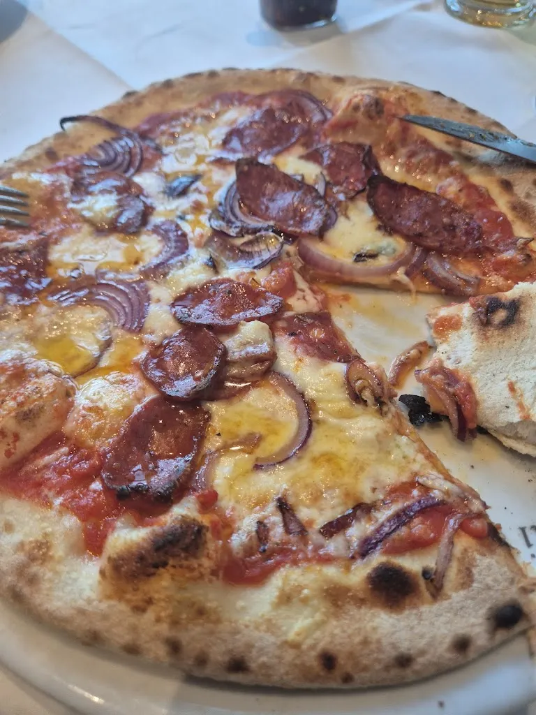 Tonino_Bentheim_slider_image_3