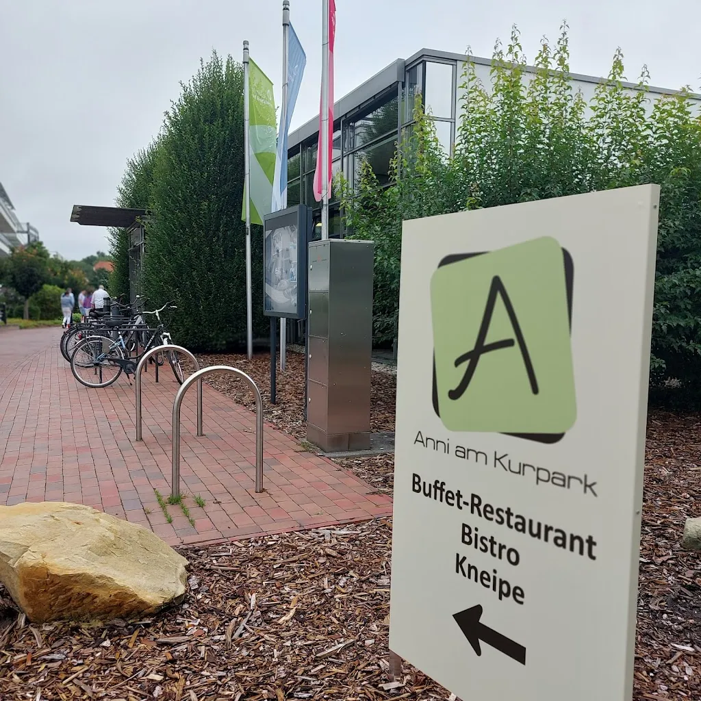 Natthapong Butdee-Ufer_Anni am Kurpark_Bentheim_review