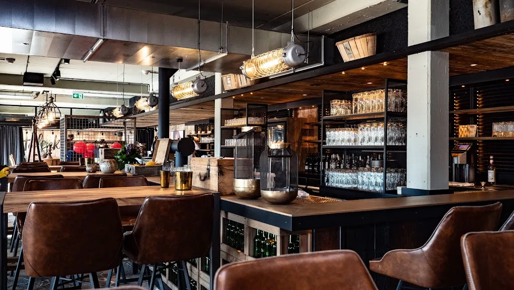 Hafenkiste restaurant in Aurich