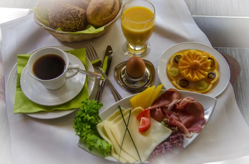 tom Brook_Aurich_slider_image_3