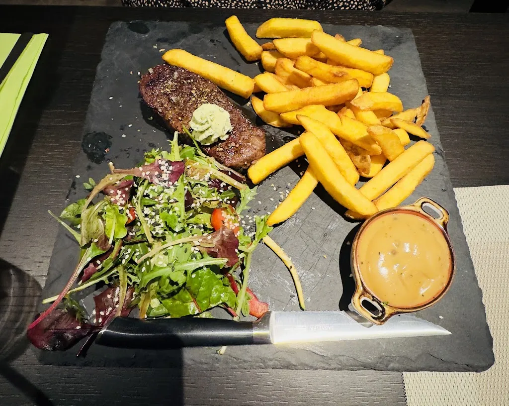 Stephan Schmitz_ImQuartier Café & Restaurant_Gandersheim_review