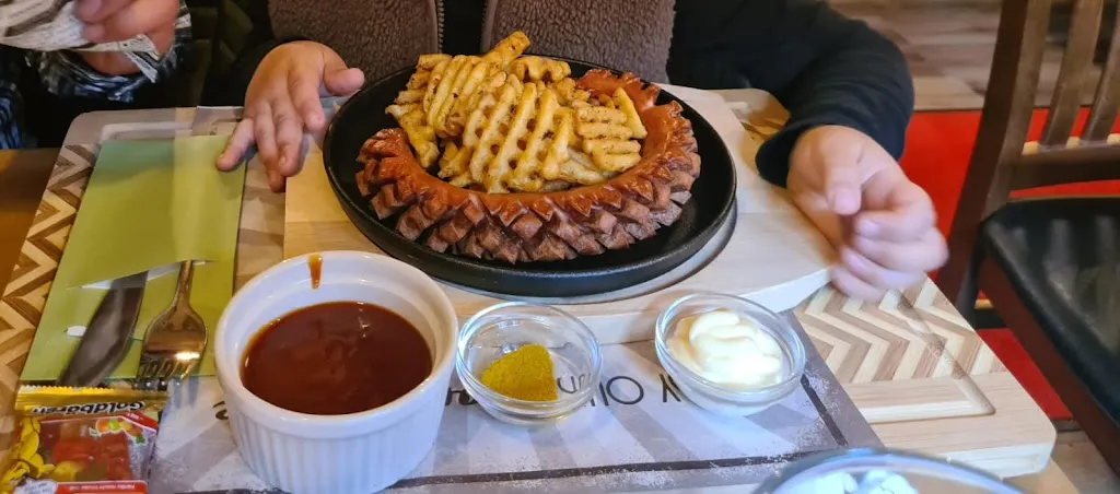 Dennis Umlauft_Na und ..._Gandersheim_review