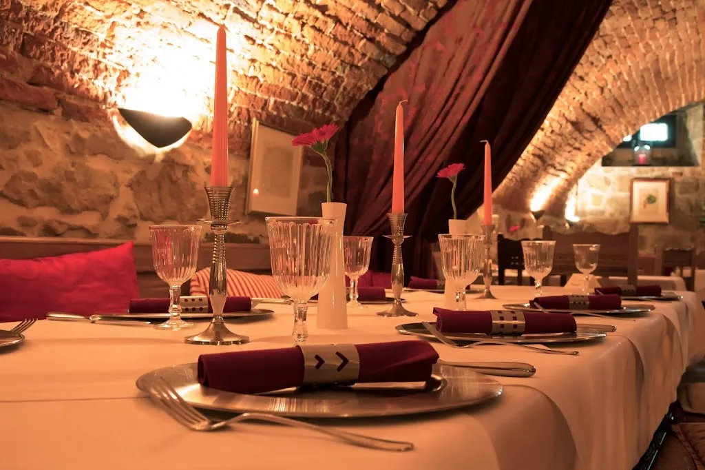 Restaurant Weinkeller am Hanseplatz ristorante a Iburg