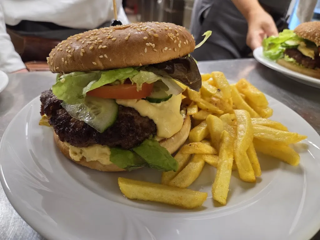 Berggasthaus Ziegenbuche OHG_Deister_slider_image_3