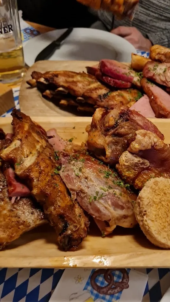 Wirtshaus zum Bayern Stadl Bad Nenndorf_Nenndorf_slider_image_2