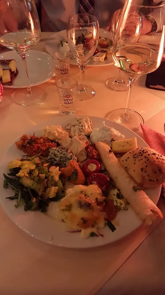 Menu_BABA'S Mediterrane Spezialitäten Restaurant & Hotel Inh. Emin Ayyildiz_Nenndorf_image_9