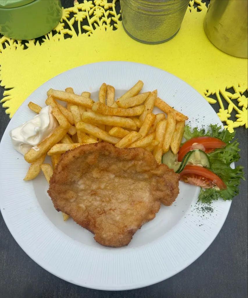 Leonhard Kellner_Cafe’Natùrlich Restaurant Witwe Bolte_Salzdetfurth_review