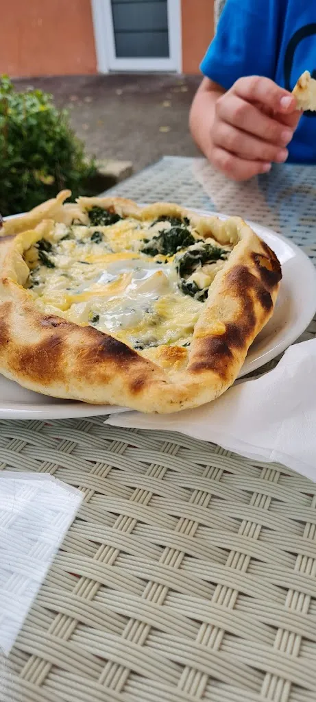 Menü_Bistro Treffpunkt Döner, Pizza & Salate_Salzdetfurth_Bild_5