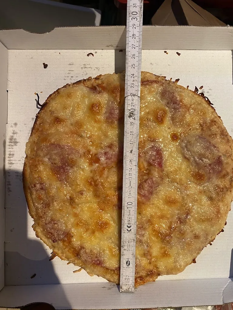 Menü_Bistro Treffpunkt Döner, Pizza & Salate_Salzdetfurth_Bild_9