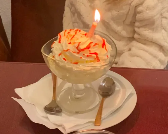 Robyn Stewart_Bollywood Indian Restaurant_Schönbuch_review