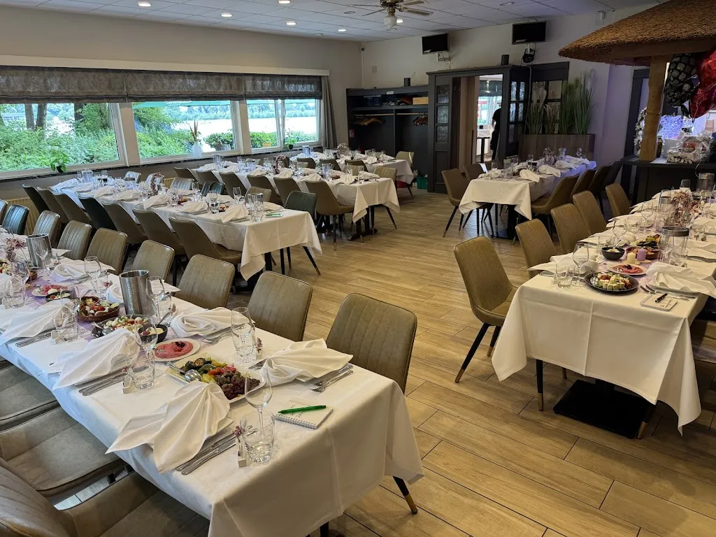 Rantzau7 - Restaurant Bar & Café_Barmstedt_slider_image_2