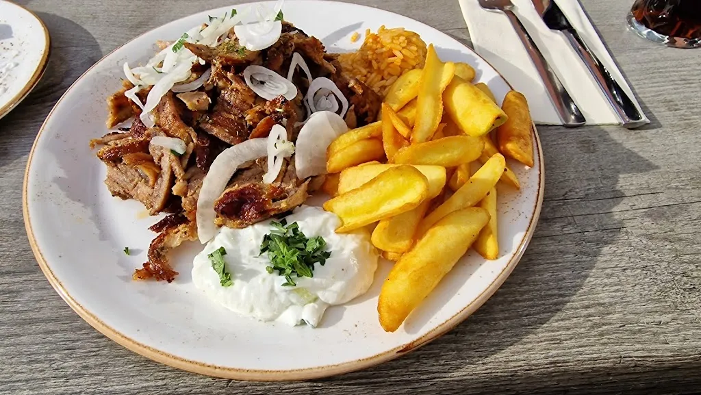 Taverna zum Griechen restaurant in Barmstedt