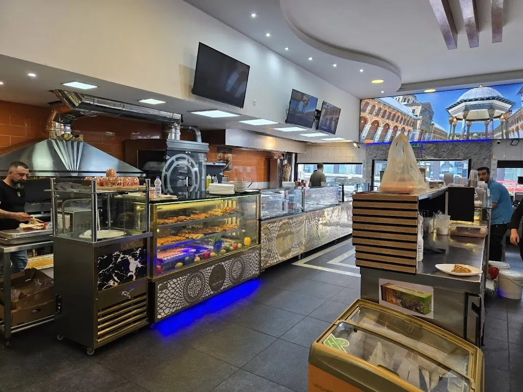 Bascha Haus Restaurant - مطعم الباشا هاوس_Duisburg_slider_image_3