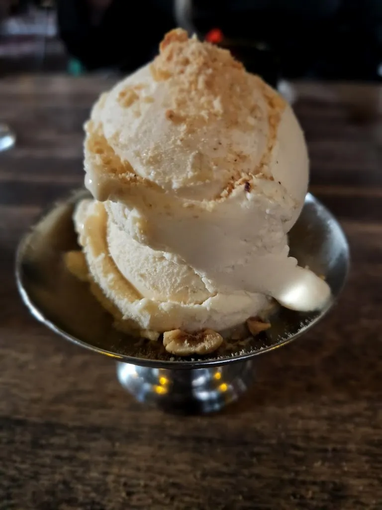 allen slade_Restaurant BasBas Kulma_Finland_review