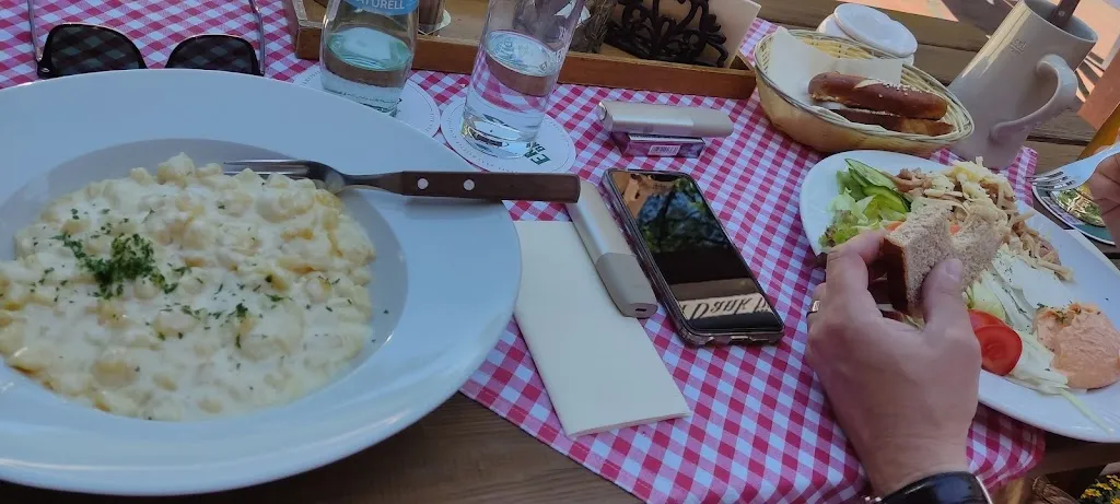 Kirsten Rütten_Zum Erdinger_Zwischenahn_review