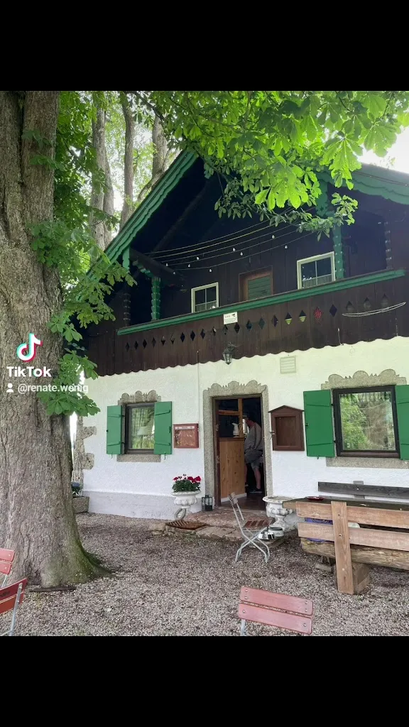 Sabine's Gasthaus Schellenberg_Bergen_slider_image_2