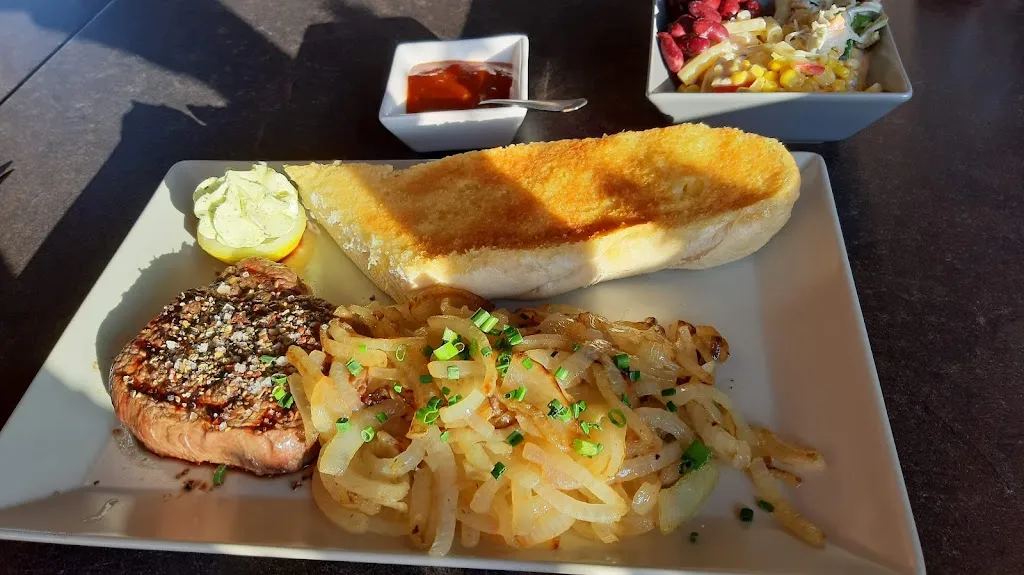 Steak`s and More im Lindenkrug_Bliedersdorf_slider_image_3