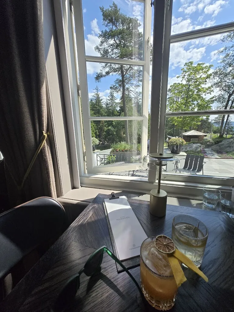 Sarah Lu_Fløirestauranten_Norway_review