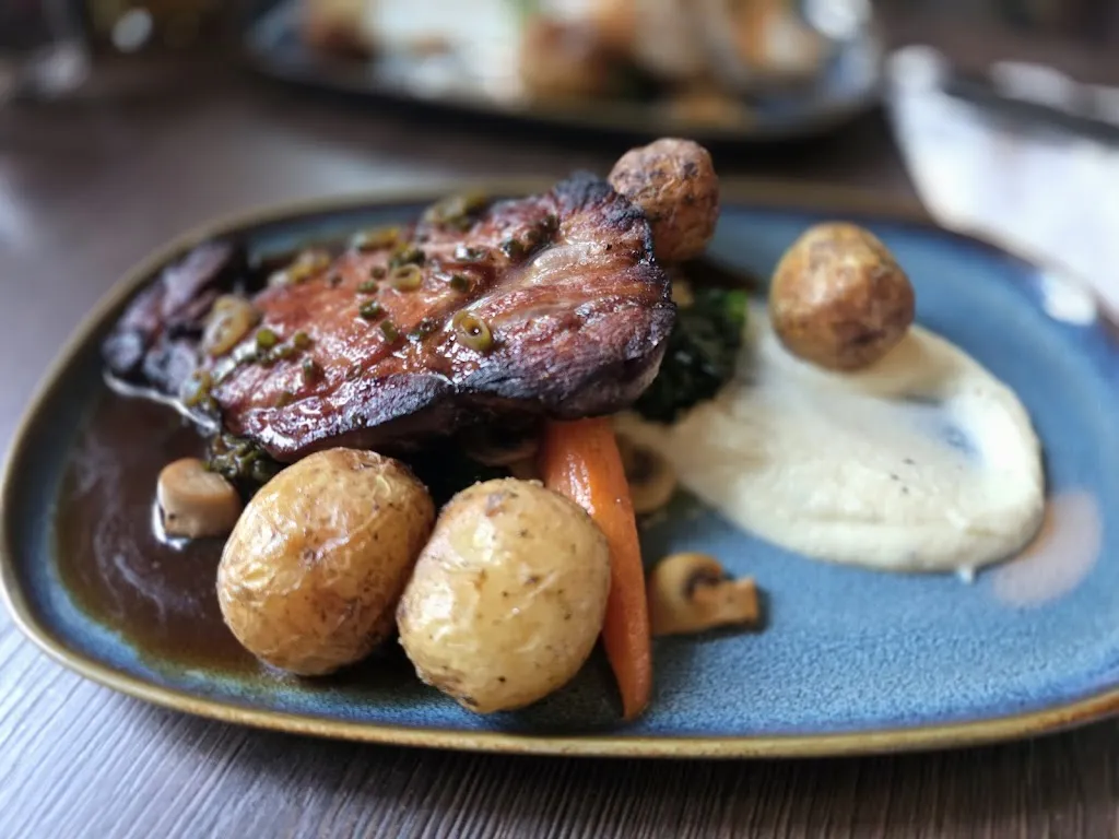 Dr. Wiesener_Norway_slider_image_2