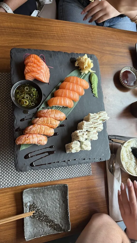 Ronnen Brunner_Sumo Restaurant Bergen Sentrum_Norway_recensione