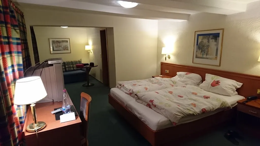 Gasthaus Zur Linde restaurant in Bockenem