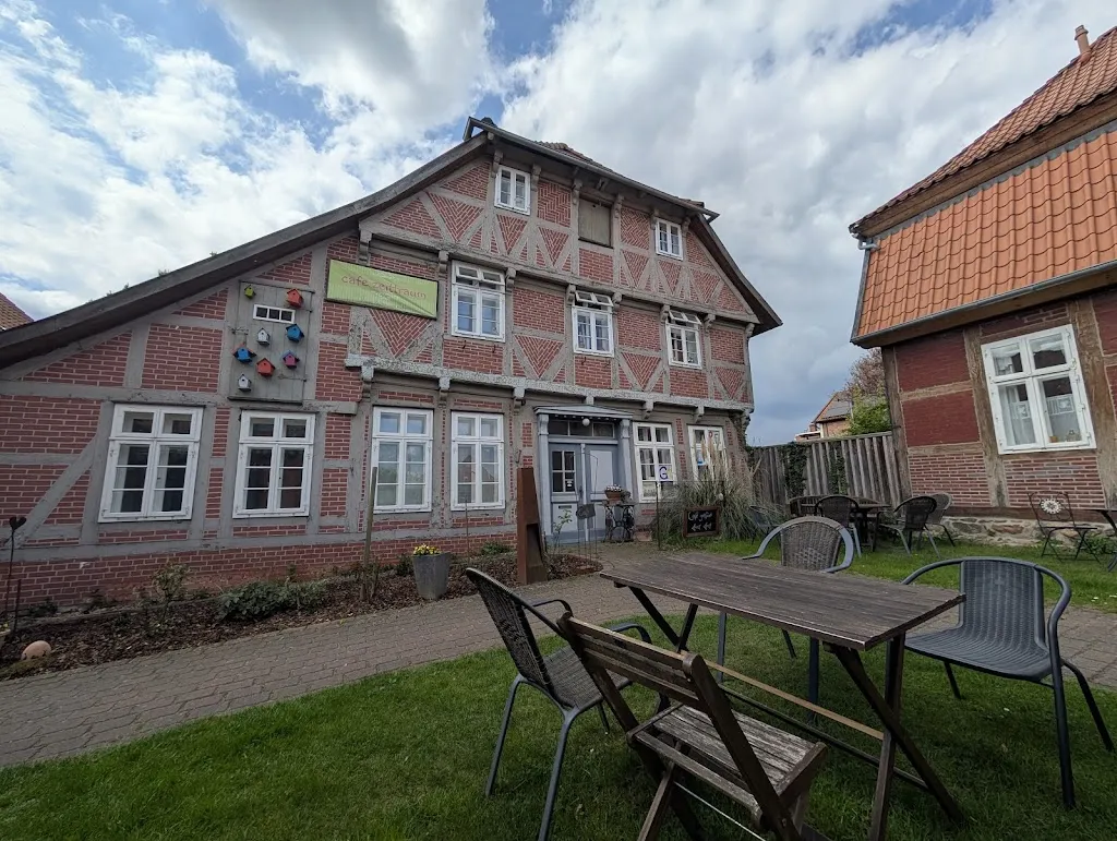 Café Zeittraum Ulrike Staepel_Bleckede_slider_image_3