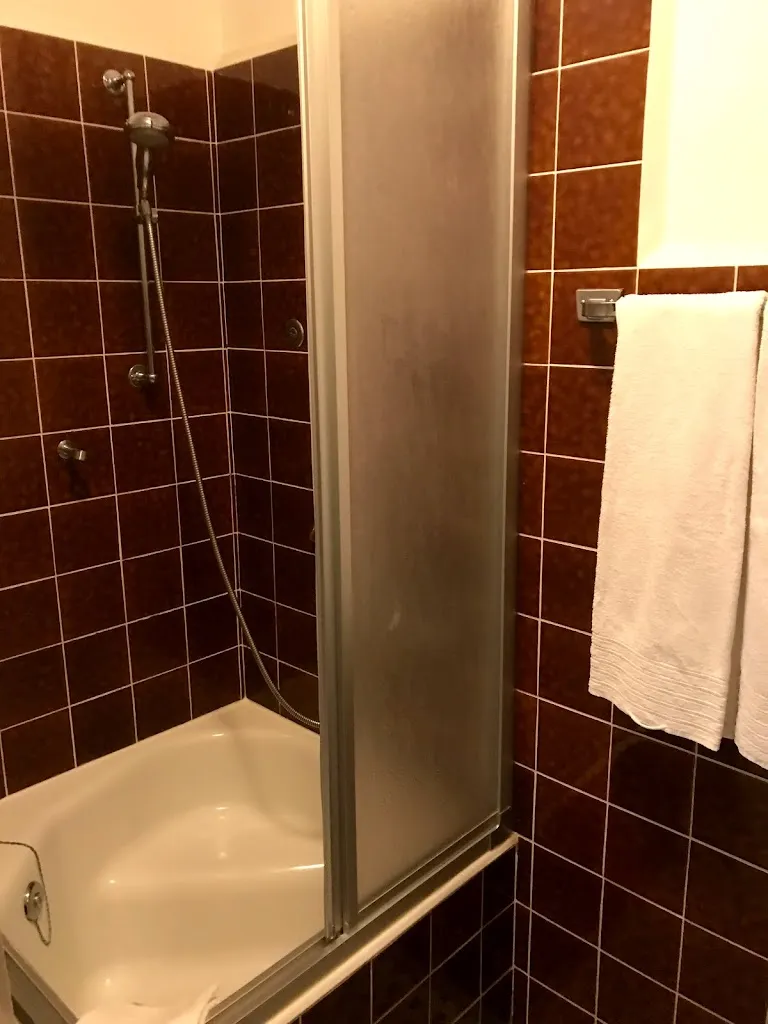 Elbhotel am Hafen_Bleckede_slider_image_2